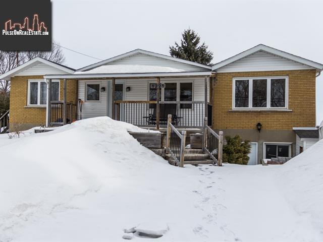 Property 1221 Rue Principale main img