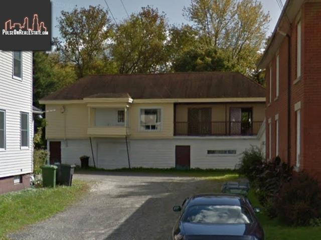 Property 84 Rue Taylor main img