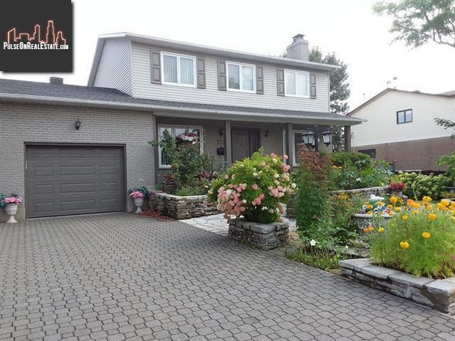 Property 722 Rue Jacques-Cartier main img