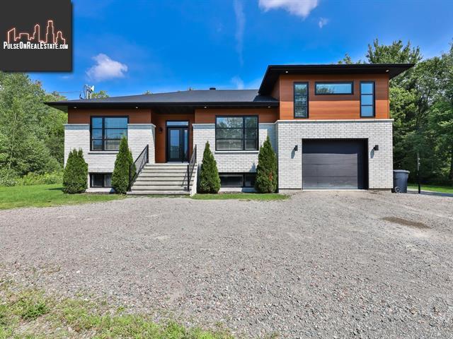 Property 732-734 Rue Roger main img