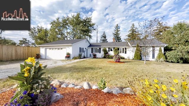 Property 4376 Lambton Lane main img