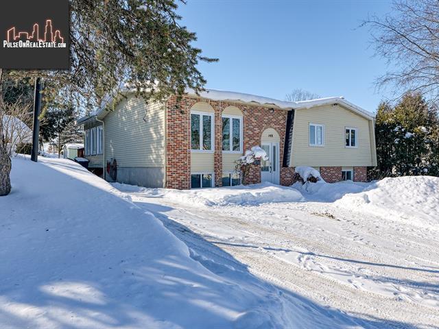 Property 148 Rue Groulx main img