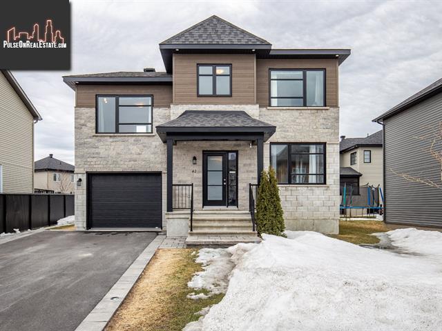 Property 42 Rue Rossini main img