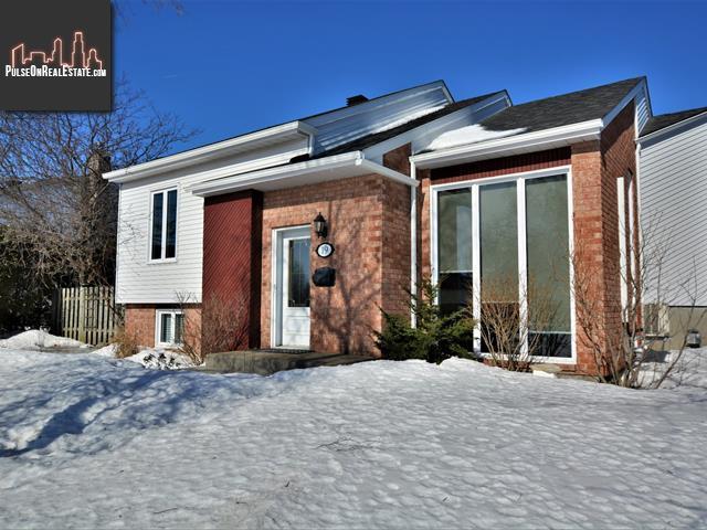 Property 19 Rue Meloche main img