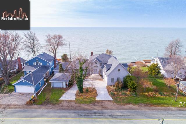 Property 692 and 696 Point Pelee main img
