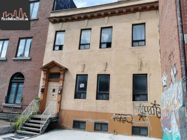 Property 3011-3015 Rue St-Antoine O. main img