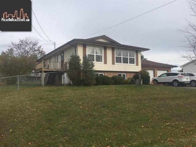 Property 113 Gaudet Cres main img