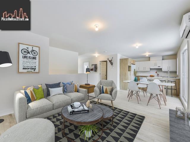 Property 208 Rue Du Quartier img1