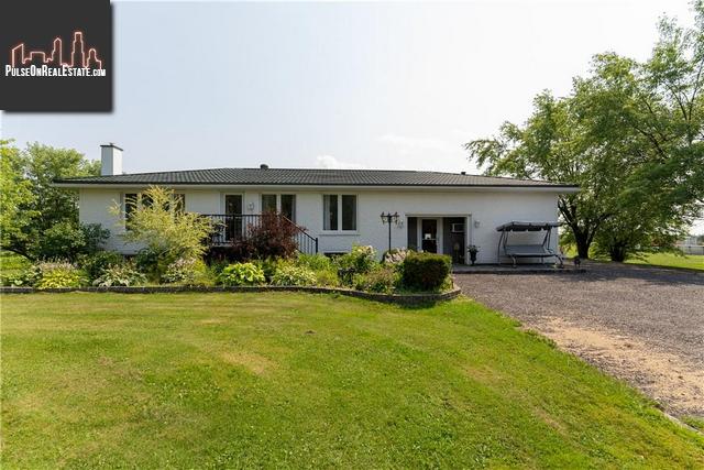 Property 1785 Cote Boulevard main img
