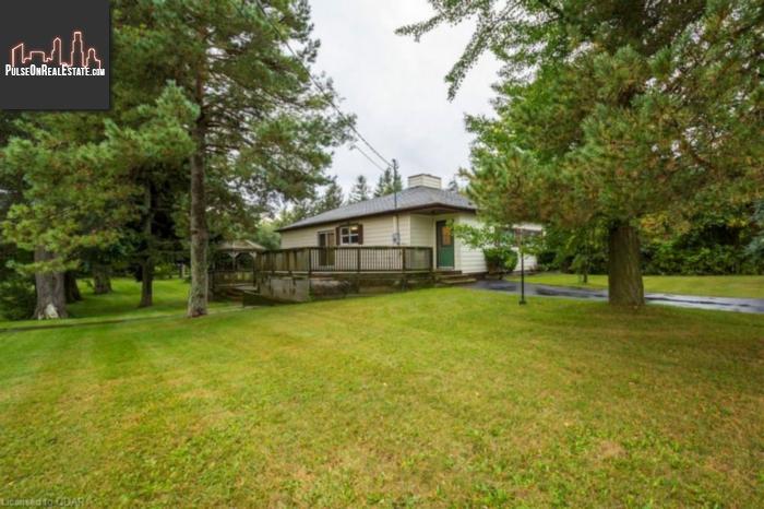 Property 15845 Loyalist Parkway main img