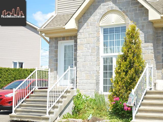 Property 13 Rue Kenny main img