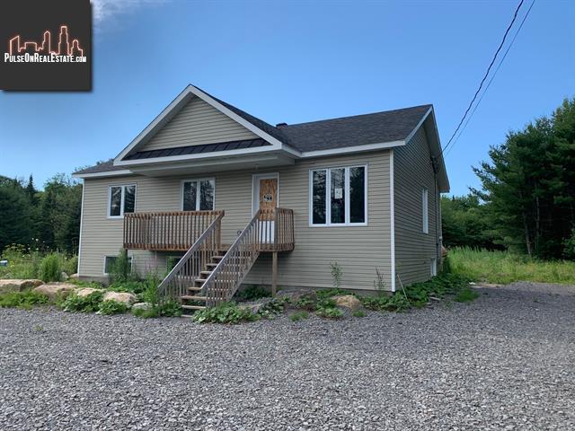 Property 1610 Ch. Cochrane main img