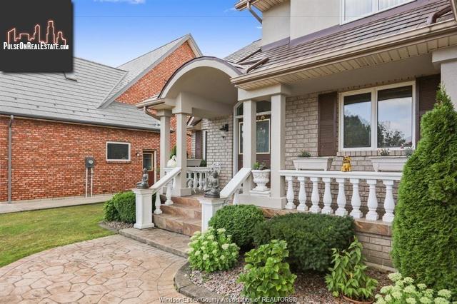 Property 12125 Dimu Drive main img