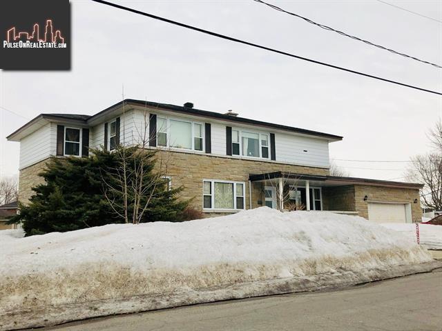 Property 283 Rue Du Prince main img