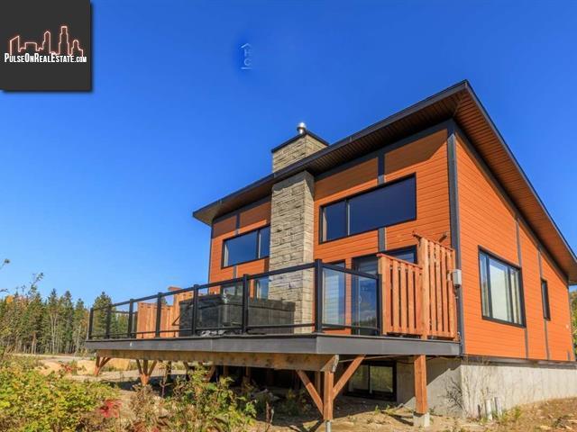 Property 322 Ch. De La Martine main img