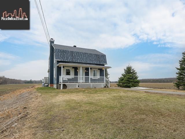 Property 845 Rue Herve N. img1