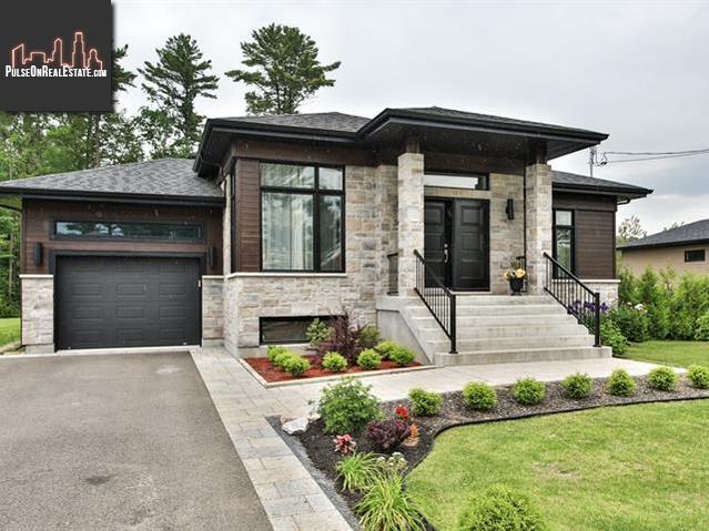 Property 3044 Av. Des Carmelites main img