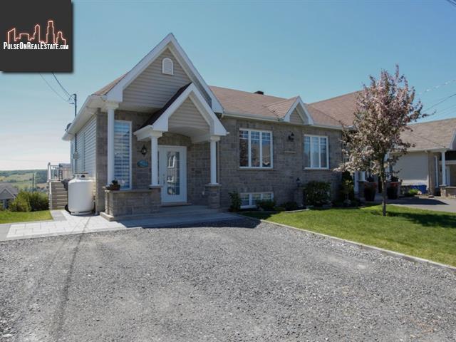 Property 349 Rue Provost main img