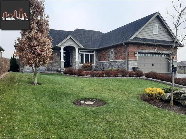 Property 103 Pinnacle Street N main img