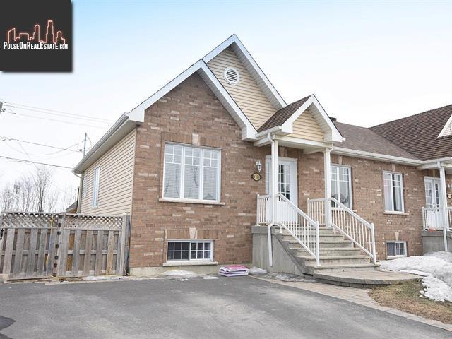 Property 4785 Rue Des Patriotes main img