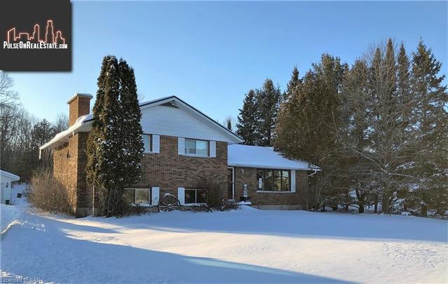 Property 35 Oakwood Road main img