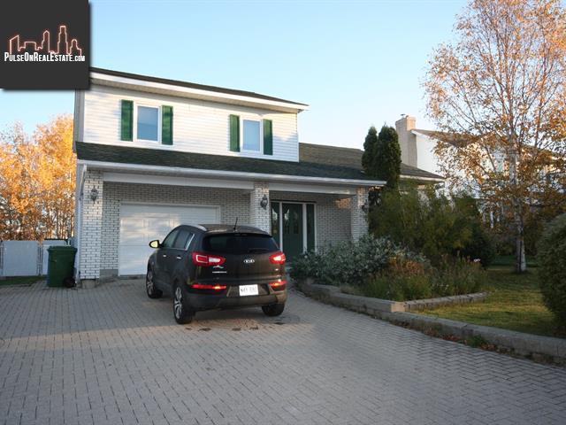 Property 456 Place St-Pierre main img