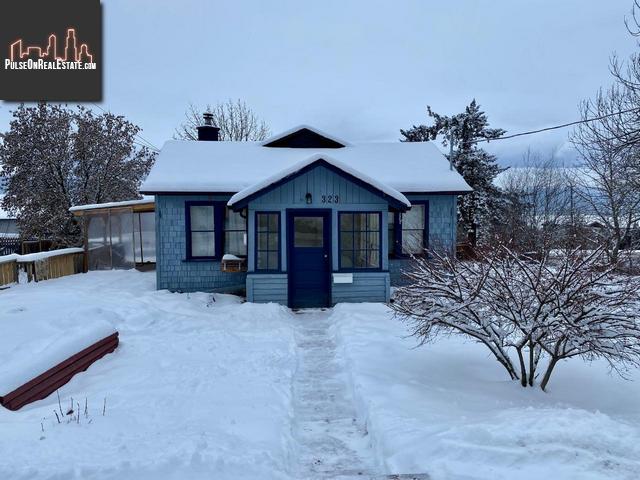 Property 323 9th Avenue S main img