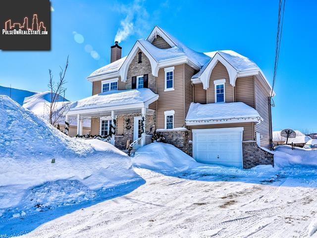 Property 1135 Rue Labonte main img