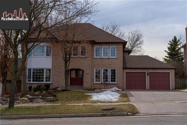 Property 163 Ambleside Drive main img