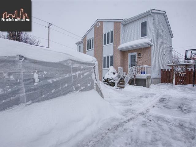 Property 885 Rue Blanchard main img