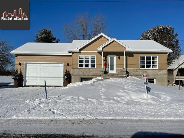 Property 2362 Rue Gertrude main img