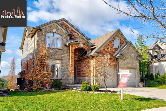 Property 1900 Beaverbrook Avenue main img