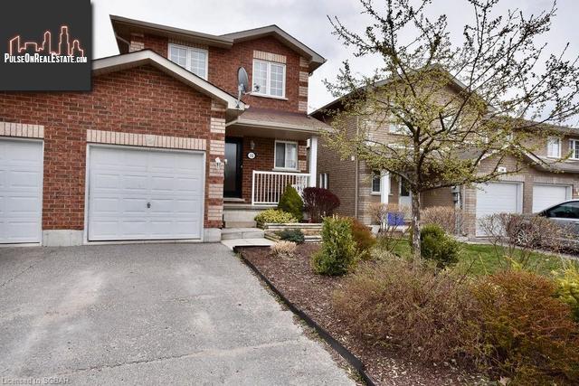 Property 132 Southwinds Crescent main img