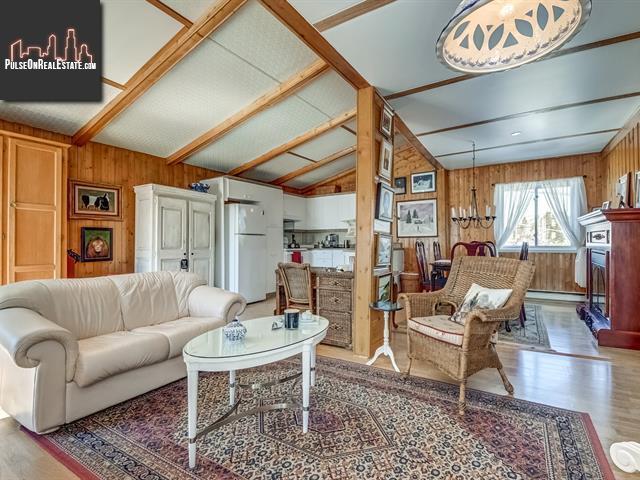 Property 880-882 Rue Valiquette main img