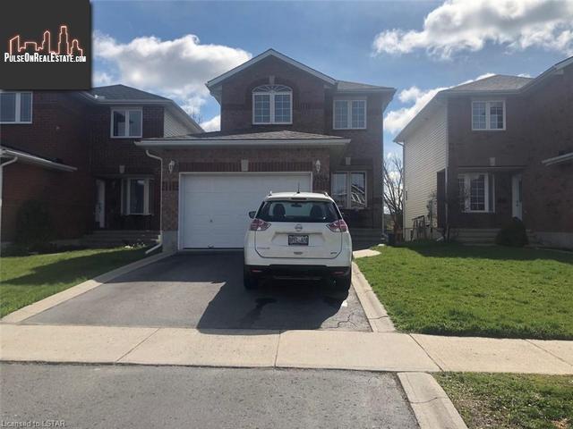 Property 1884 Berrywood Crescent main img