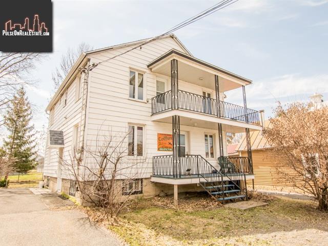 Property 174-176 Route Yamaska main img