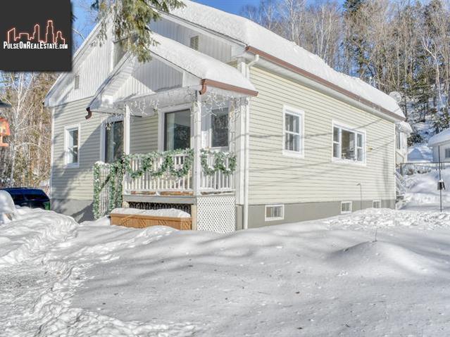 Property 3790-3792 Rue St-Patrick main img