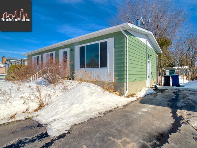 Property 1545 Rue Mcneil main img