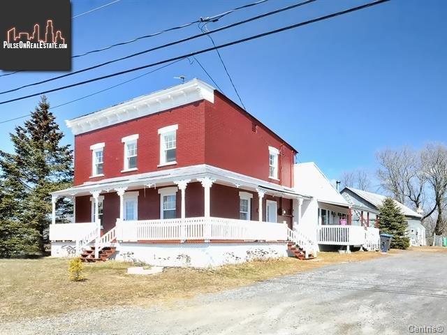 Property 185 Ch. Cyrille-Beaudry main img