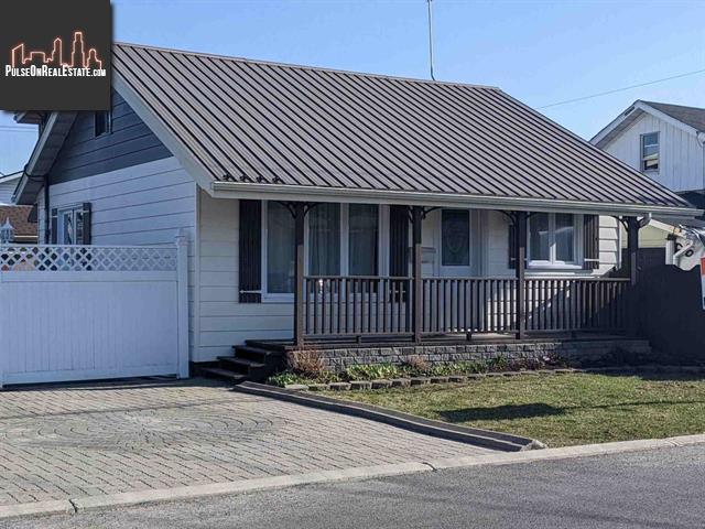 Property 64 Rue Riverview main img