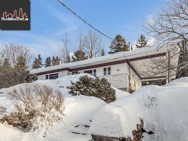Property 28 Rue St-Louis main img