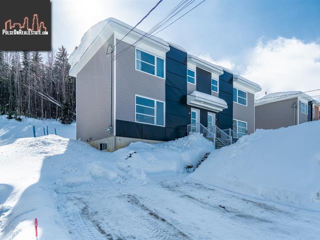 Property 44 Rue Jennings main img