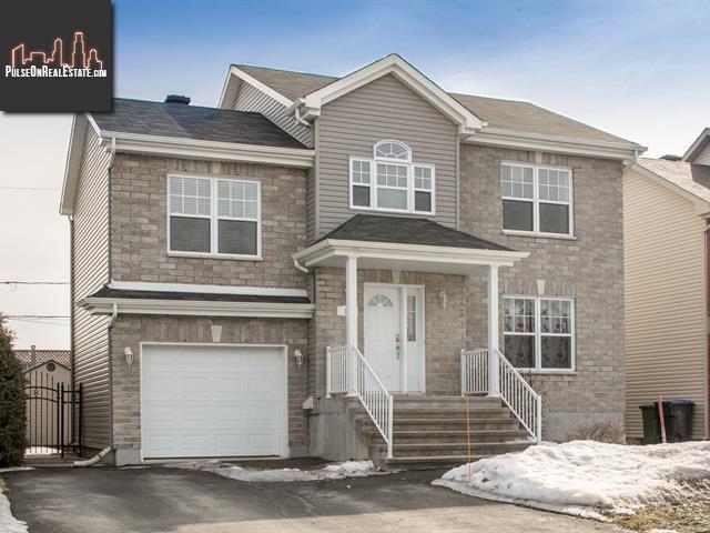Property 15 Rue Ravel main img