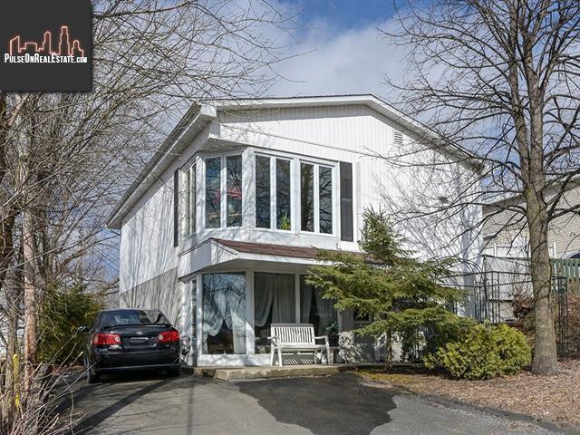 Property 373-375 Rue Macdonald main img