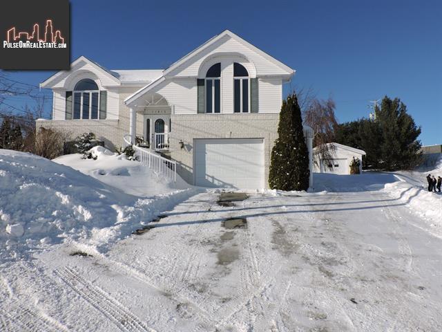 Property 11615-11617 18e Avenue main img