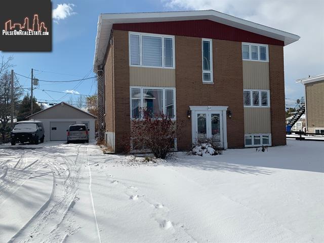 Property 62 Rue Papineau main img