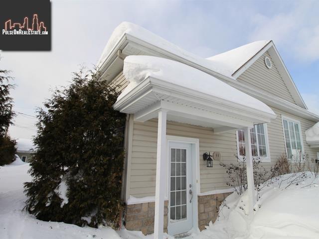 Property 44 Rue Du Noroit main img