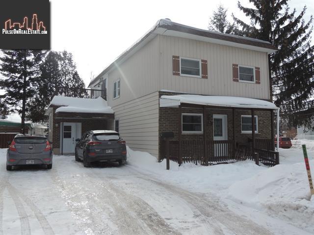 Property 314-314a Rue Bedard main img