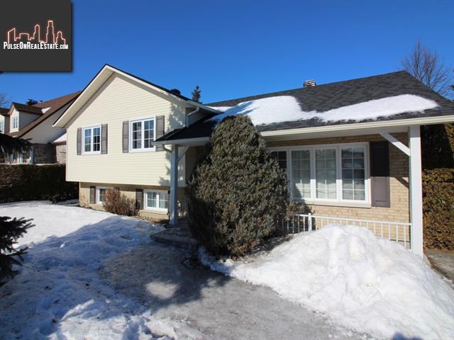 Property 20 Rue Des Faucons main img
