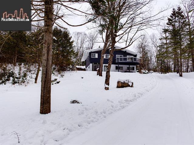 Property 8 Rue Du Sentier-Du-Sommet main img